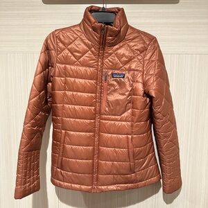Gorgeous rose gold “century pink” Patagonia Radalie down jacket - worn twice!
